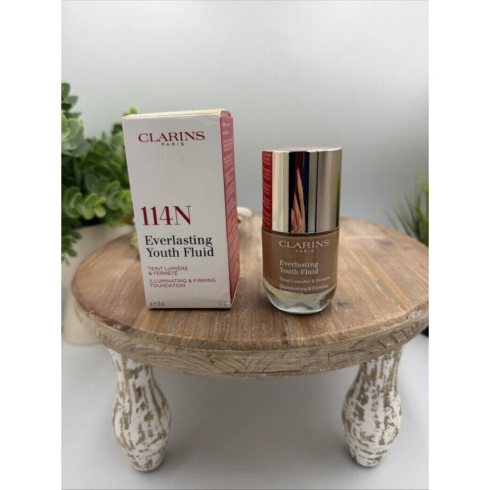 Clarins Paris Everlasting Youth Fluid Illumination Firming Foundation 114N 1oz